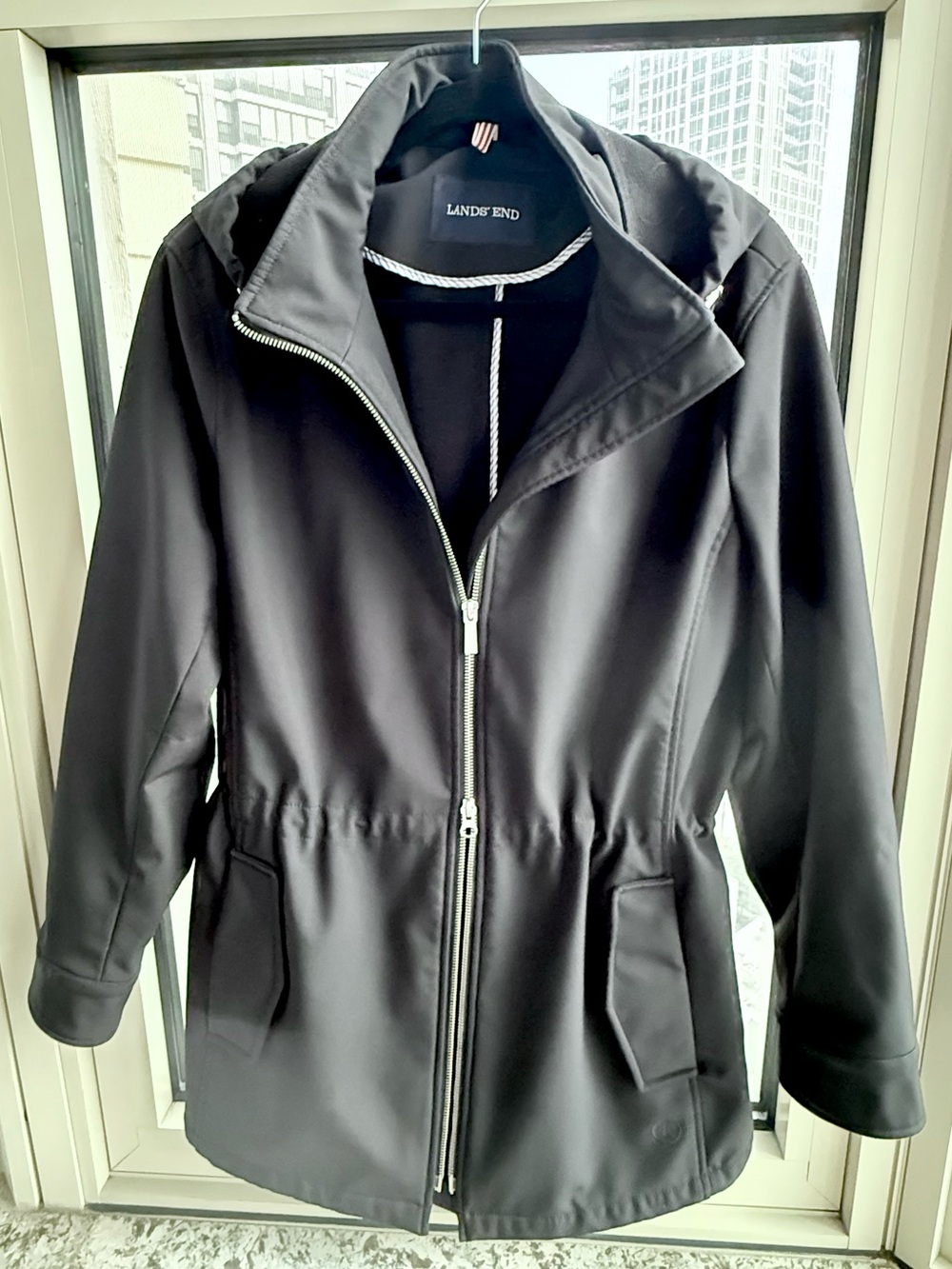 EUC Lands' End Women’s Black Hooded Utility Softshell Jacket ~ Drawcord ~ XL